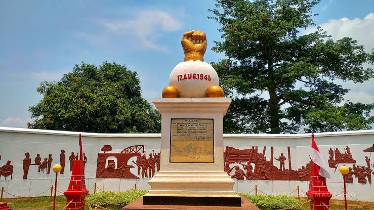 Situs Bersejarah Terancam Terbengkalai, DPRD Karawang Dorong Revitalisasi Tugu Proklamasi Rengasdengklok Situs Bersejarah Terancam Terbengkalai, DPRD Karawang Dorong Revitalisasi Tugu Proklamasi Rengasdengklok