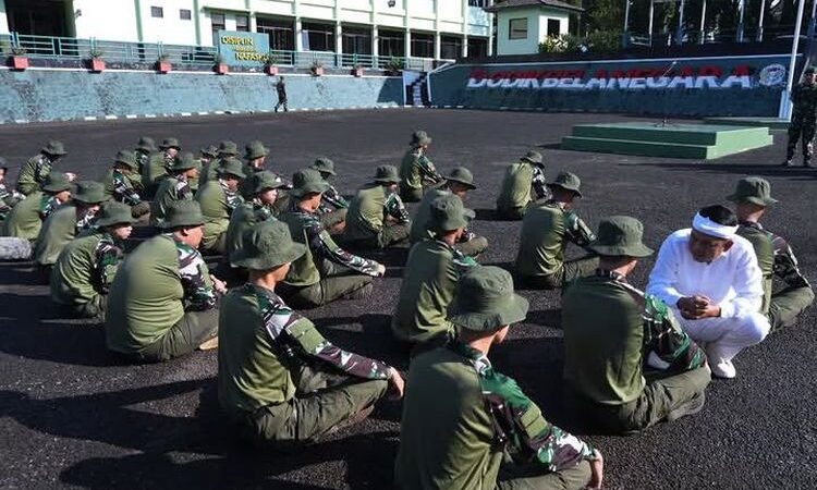 Beda Arah dengan Gubernur, Pemkab Karawang Tolak Pendekatan Militer