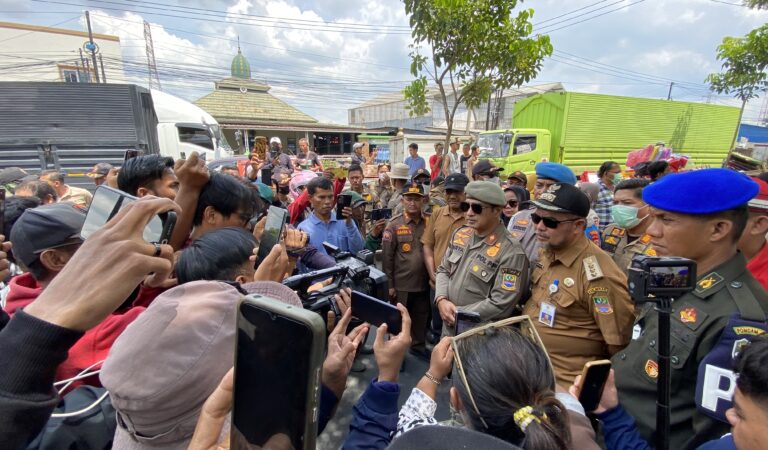Diduga Jadi Lokasi Prostitusi, Ratusan Bangli Kalimalang Ditertibkan