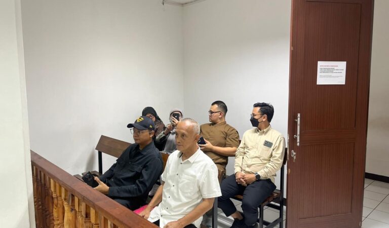 Terbukti Korupsi, Eks Dirut Petrogas Karawang Divonis Dua Tahun Penjara