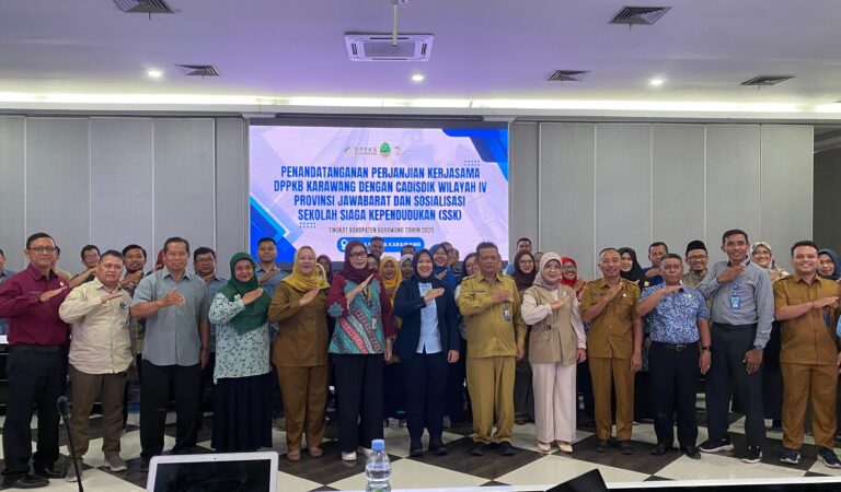 DPPKB Karawang Perkuat Literasi Kependudukan Pelajar, SMAN 5 Tekankan Pentingnya Pendidikan Remaja