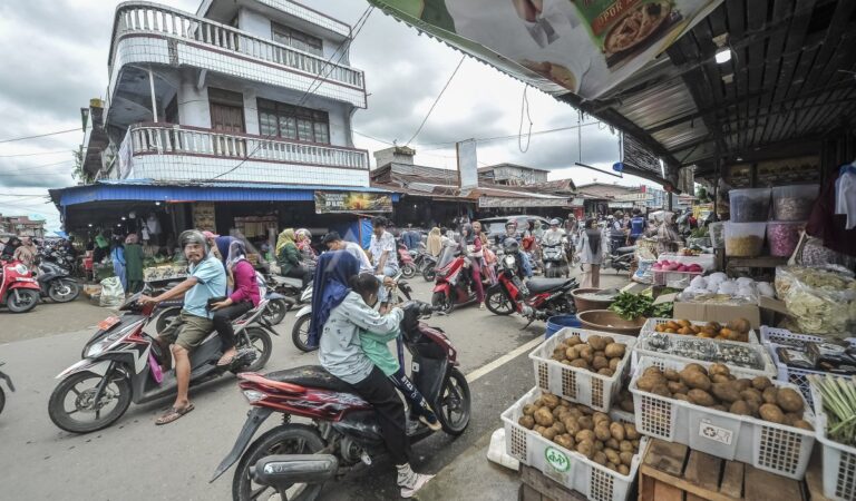 Minyakita Sempat Langka dan Mahal Jelang Lebaran, Bulog Pastikan Stok di Karawang Masih Aman