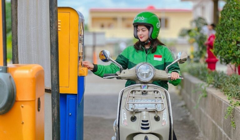 Kabar Baik! Ojol Gratis Parkir 30 Menit Pertama di KCP Mall