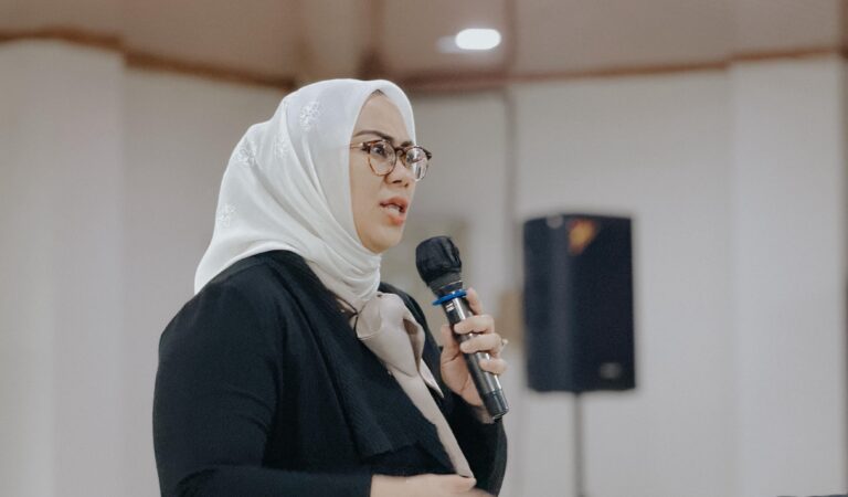 Serap Aspirasi Warga Karawang, Cellica Nurrachadiana Siap Perjuangkan Kebutuhan Masyarakat di Tingkat Pusat