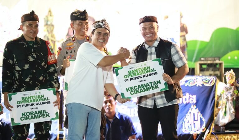 Rayakan HUT ke-51, Pupuk Kujang Perkuat Pelestarian Budaya Lewat Wayang Golek