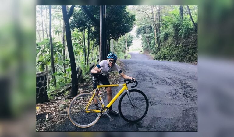 Fatahillah Agung, Pesepeda Asal Karawang yang Tuntaskan Bentang Jawa 1.500 Km Pakai Fixie